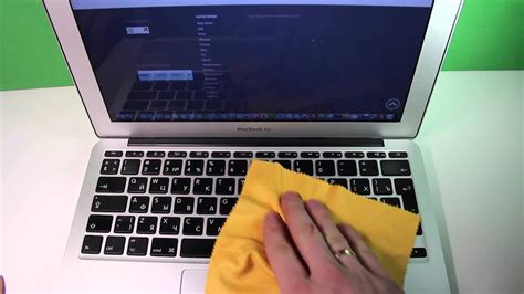 How to Clean Up MacBook 的图像结果