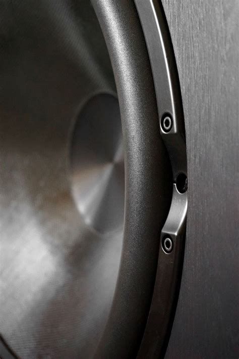 Lfe Subwoofer Connection 的图像结果