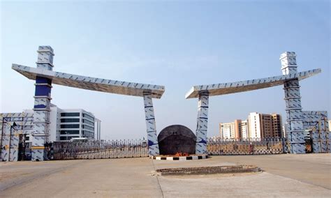 HCL Technologies Office Photos | Glassdoor