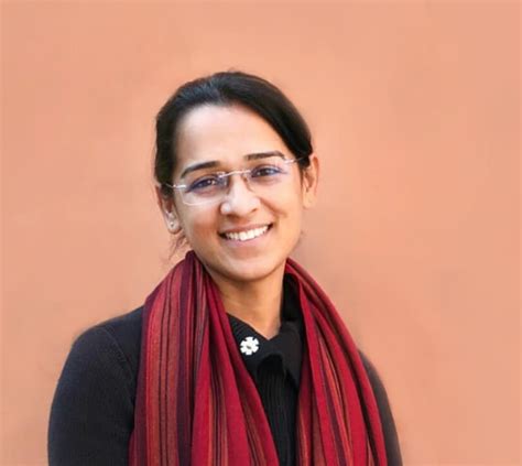 Dhruti Mahajan – Artazzle