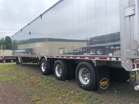NEW 2026 Mac Tridem Walking Floor Trailer | Trans East Trailers Ltd
