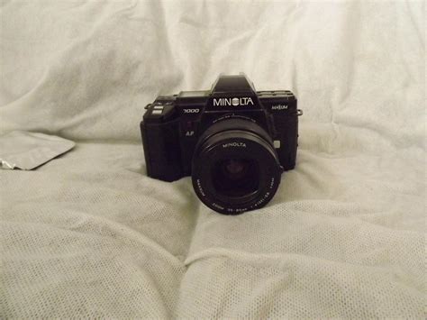 Minolta Maxxum 7000 [Classic Camera] - Guide to Value, Marks, History | WorthPoint Dictionary