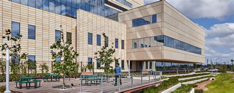 University of Houston Health and Biomedical Sciences Building 2 - Code ...