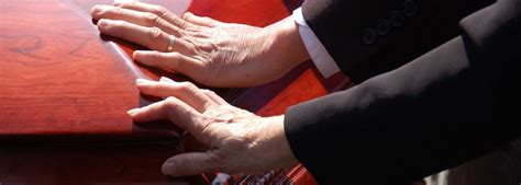 Leonard-Muller Funeral Home & Crematory | Manchester IA funeral home ...