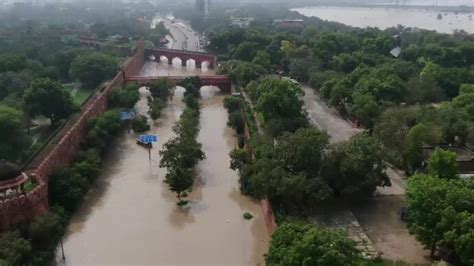 Delhi trouble likey to double as weather department predicts heavy rain ...