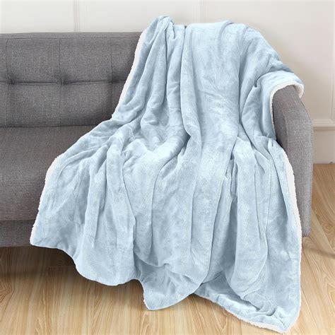 Amazon.com: Elegant Comfort Luxury Ultra-Plush Velvet Touch Fleece Throw Soft, Warm, Cozy ...