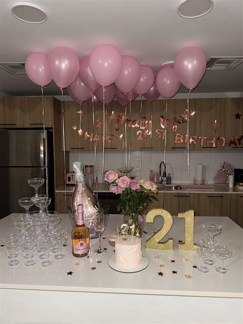 Best 12 21st Birthday: 31 Ideas to Throw a Memorable Party – Artofit
