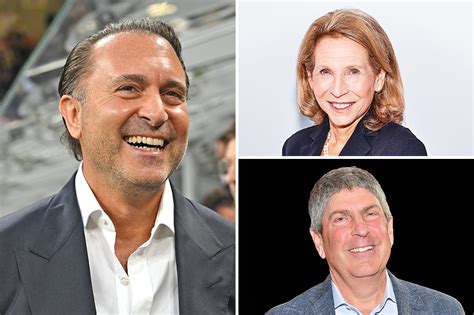 With Paramount’s winning WBD bid, David and Larry Ellison are amassing a media empire | CNN Business