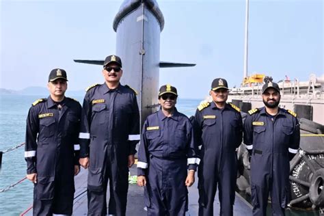 President Murmu undertakes submarine sortie at Karwar naval base