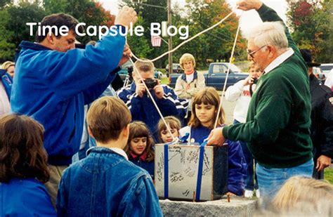 Time Capsule Containers 的图像结果