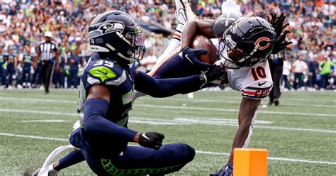 Penalties, miscues plague sloppy Seahawks in 27-11 preseason loss to ...