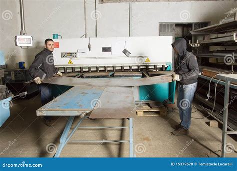 Machine Workers 的图像结果