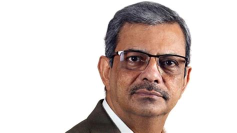 'Stay invested': LIC Chairman's message to shareholders - BusinessToday