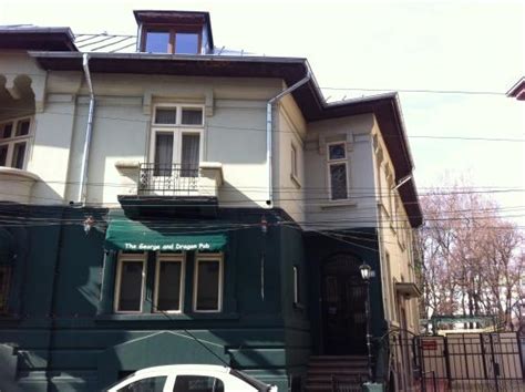GEORGE AND DRAGON ROOMS (Bucharest) - B&B Reviews, Photos, Rate ...