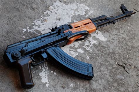 REPLICA AK-47 RIFLE BY DENIX SEMI AUTOMATIC RIFLE | JB Military Antiques