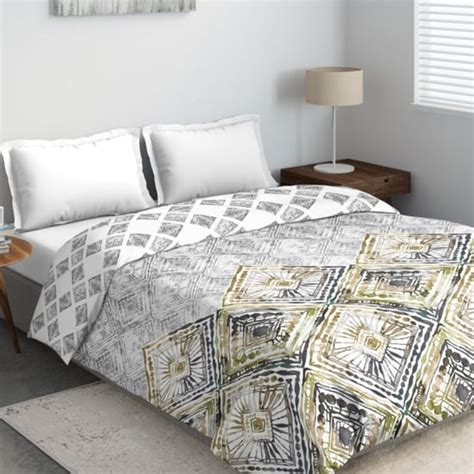 Buy Double Bed Comforters Online @ Best Prices - Home Centre