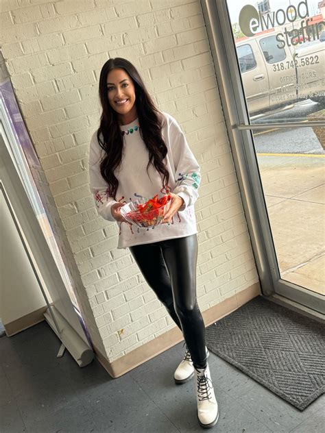 Hailey Bolton on LinkedIn: no tricks- just treats here at Elwood Staffing!!