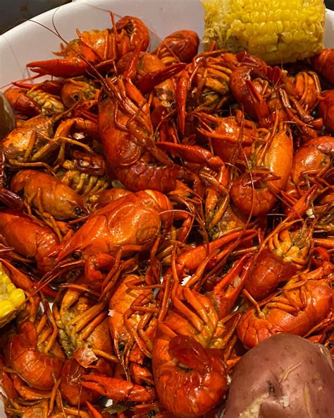 Shipwreck Grill - Kendra Hudson