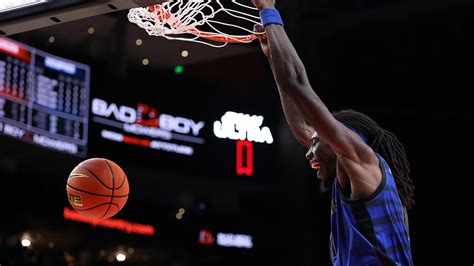 Memphis basketball opens season vs San Francisco. Our prediction