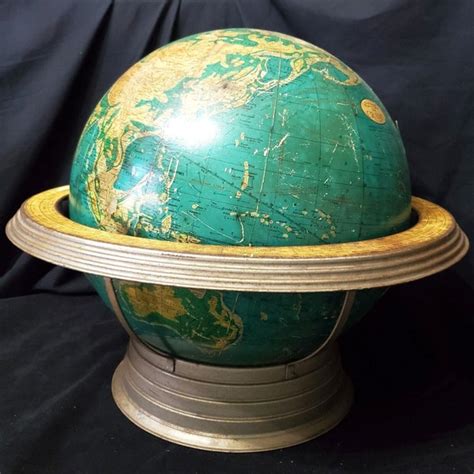 Vintage World Globe 的图像结果