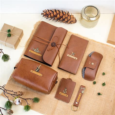 Buy Personalised Gift Hamper for Men - The Messy Corner.