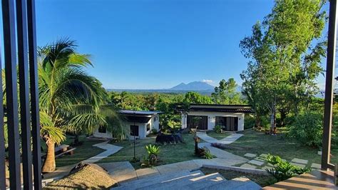 SPACIO CALIRAYA (Lumban) - B&B Reviews, Photos, Rate Comparison ...