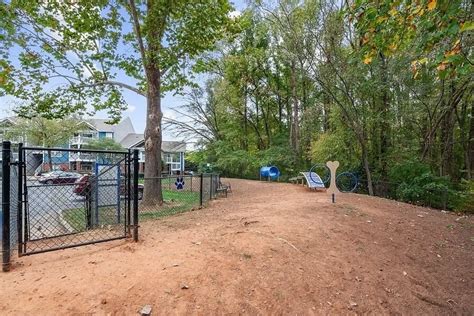 Park 2300 - Charlotte, NC 28212 | ApartmentGuide.com