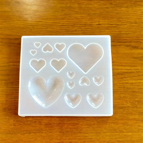 14 Pcs Heart Mold Small – Resin24