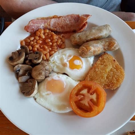 PIRNHALL INN BREWERS FAYRE, Stirling - Menu, Prices & Restaurant ...