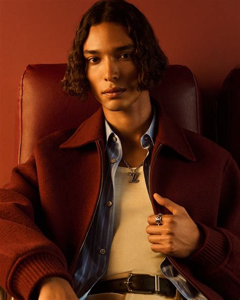 Ready to Wear Collection | Men's Designer Clothing | LOUIS VUITTON