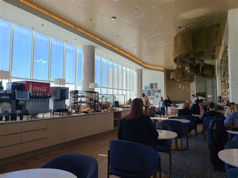 Plaza Premium Lounge at Orlando International Airport | Amex US