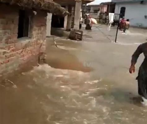 Tension में पंजाब! सतलुज दरिया के आस-पास के इलाकों में मचने लगी तबाही ...