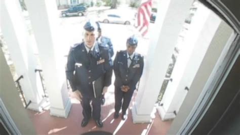 Casualty Notification Officer: Vai Trò và Ý Nghĩa Trong Quân Đội