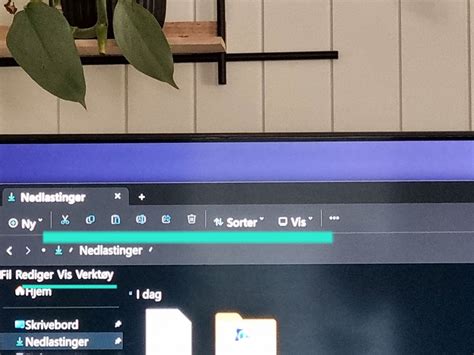 Image result for Remove Internet Explorer Taskbar From Top
