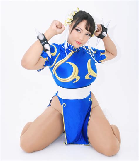 Pattie Cosplay on Twitter: "If you like my Chun li you can get the full photo set with a video ...