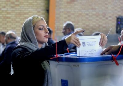 Iranians vote in parliamentary elections