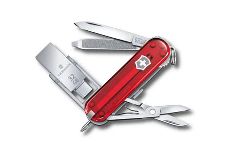 Swiss Army Knife: a sharp tool and design icon : DesignWanted