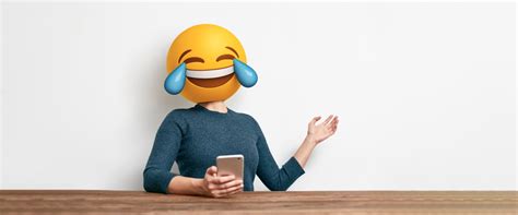 The Most Used Emojis By Indians On Tinder Will Leave You Stunned ...