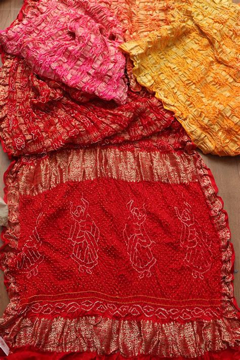 Premium Bandhani Sarees for Special Events Shop Now at Luxurion World