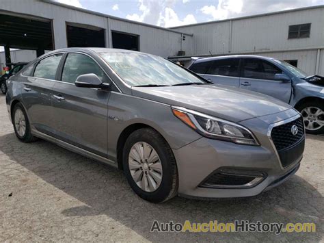 KMHE24L31HA069035 2017 HYUNDAI SONATA HYBRID - View history and price at AutoAuctionHistory