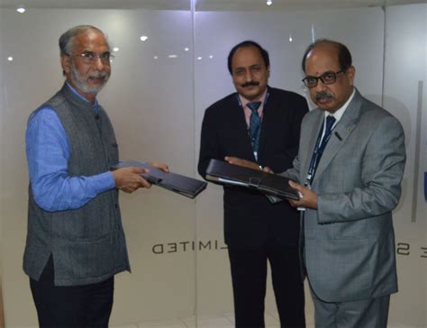 LIC Housing Finance, Common Services Centers partner to offer loan facility