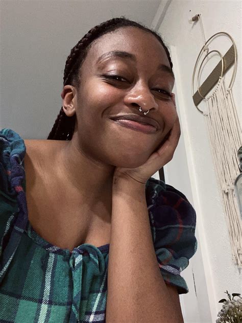 27f. I used to get bullied in school and called ugly : r/amiugly