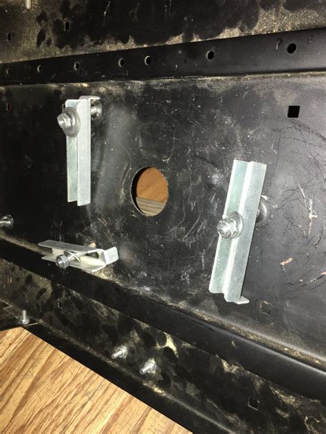 Universal Router Table 的图像结果