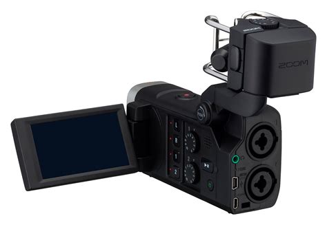 Zoom Q8 HD Video and 4-Track Audio Recorder