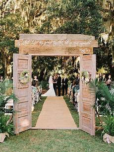 Outdoor Wedding Ideas by Outdoor Wedding Ideas That Are Easy To Modwedding Outdoor Wedding Ideas