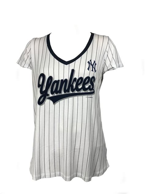 NEW YORK YANKEES WOMEN'S PINSTRIPE T-SHIRT – JR'S SPORTS
