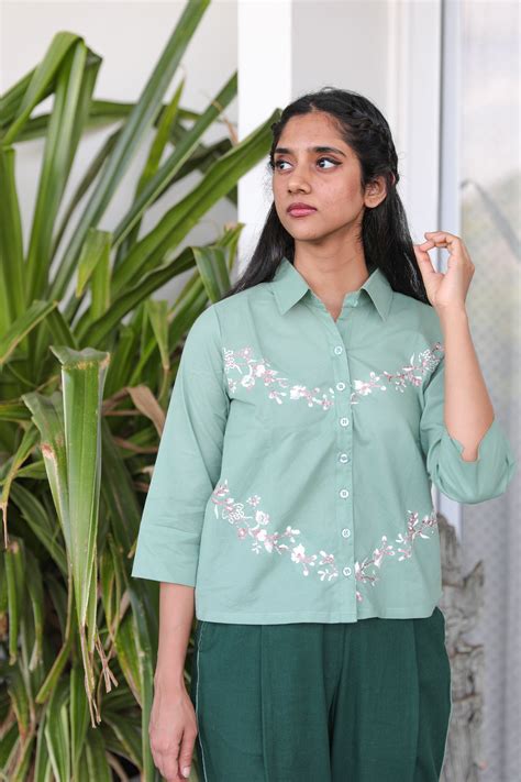 Tops – Pleatedstory