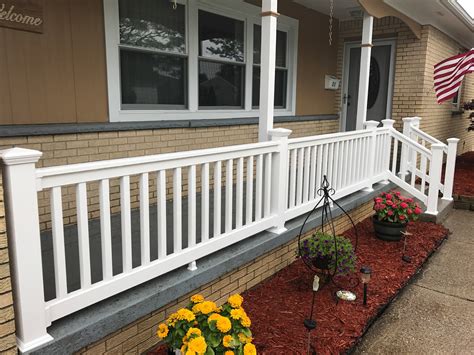 Railings – Modern Decks & Railings