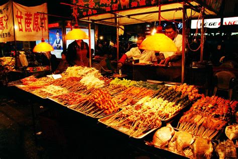 济南民族大街美食多 你最喜欢吃哪个 - 哔哩哔哩