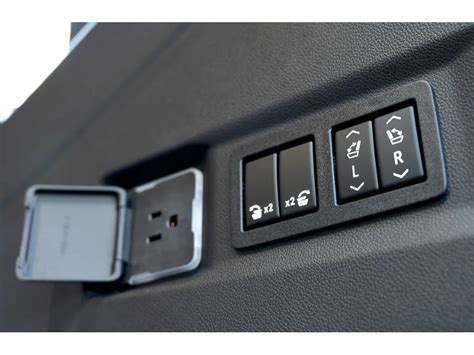 2026 Chevrolet Tahoe: 101 Interior Photos | U.S. News